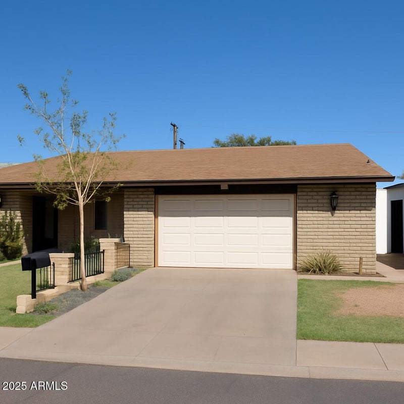 462 Royal Palms Dr, Mesa, AZ 85203