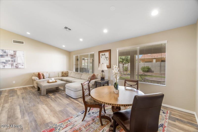 462 Teakwood Dr, Chandler, AZ 85248