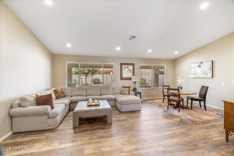 462 Teakwood Dr, Chandler, AZ 85248
