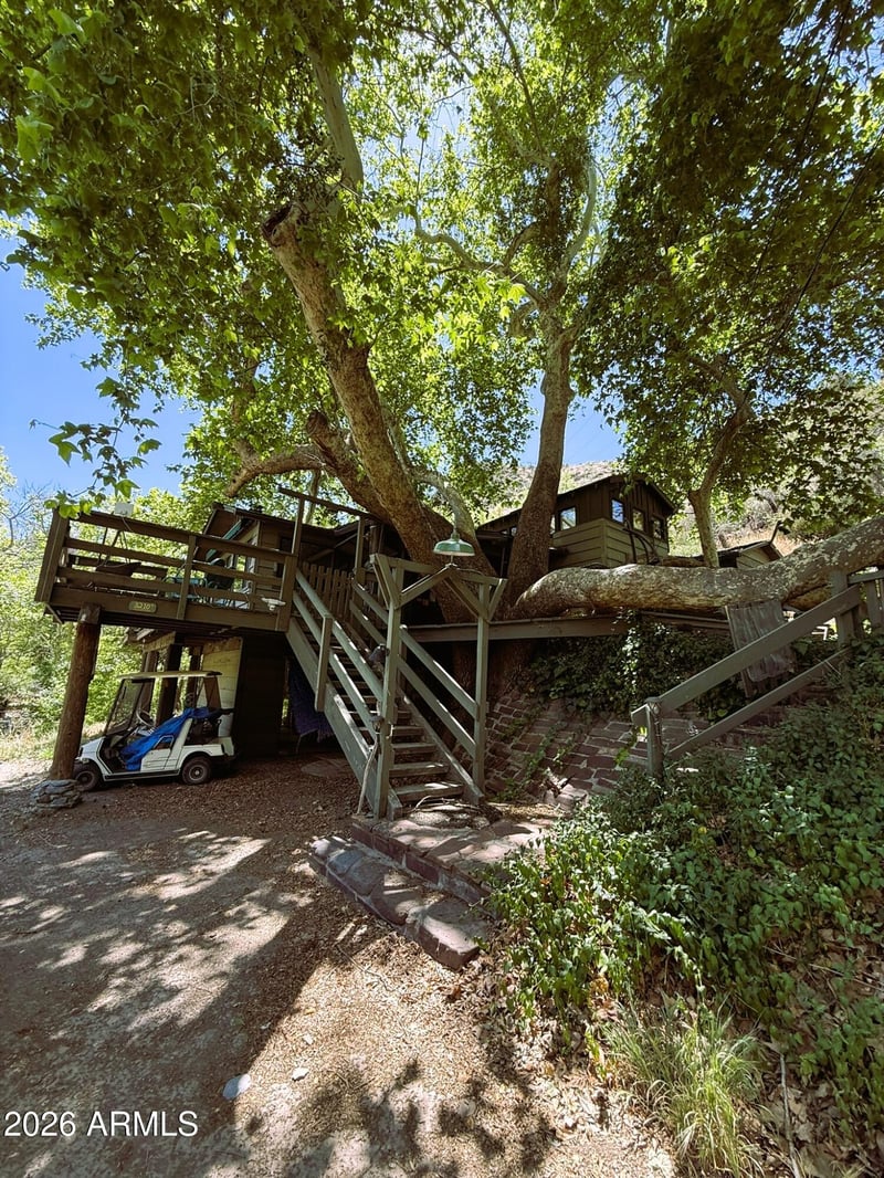 46200 Seven Springs Rd #16, Carefree, AZ 85377