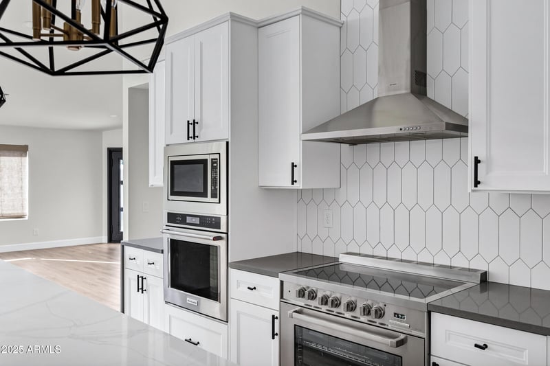 4621 Carmen St, Phoenix, AZ 85044