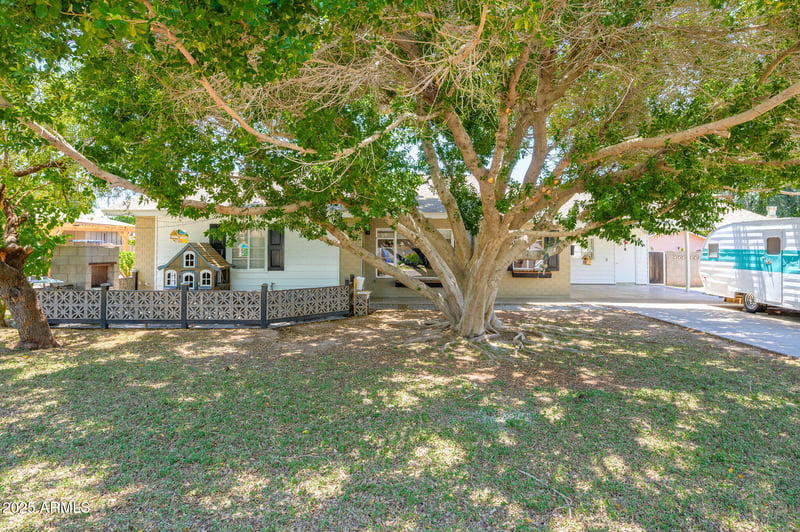 4621 Edgemont Ave, Phoenix, AZ 85008
