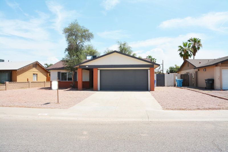 4621 N 75th Dr, Phoenix, AZ 85033