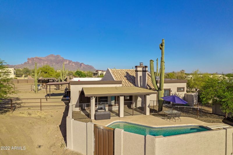 4621 N Wolverine Pass Rd, Apache Junction, AZ 85119
