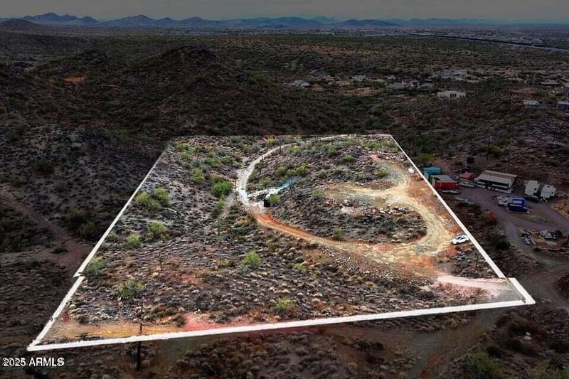 46210 36th Dr #B, New River, AZ 85087