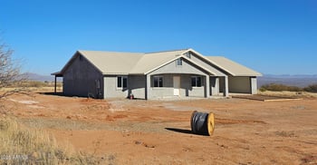 46210 36th Dr #B, New River, AZ 85087