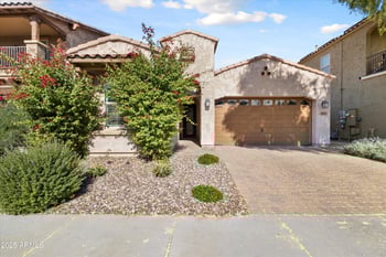 4622 Casitas Del Rio Dr, Phoenix, AZ 85050