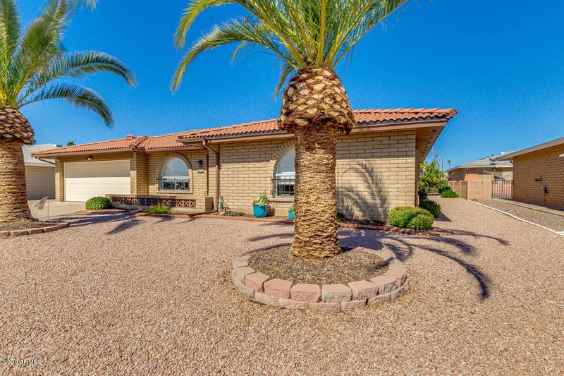 4622 E Capri Ave, Mesa, AZ 85206