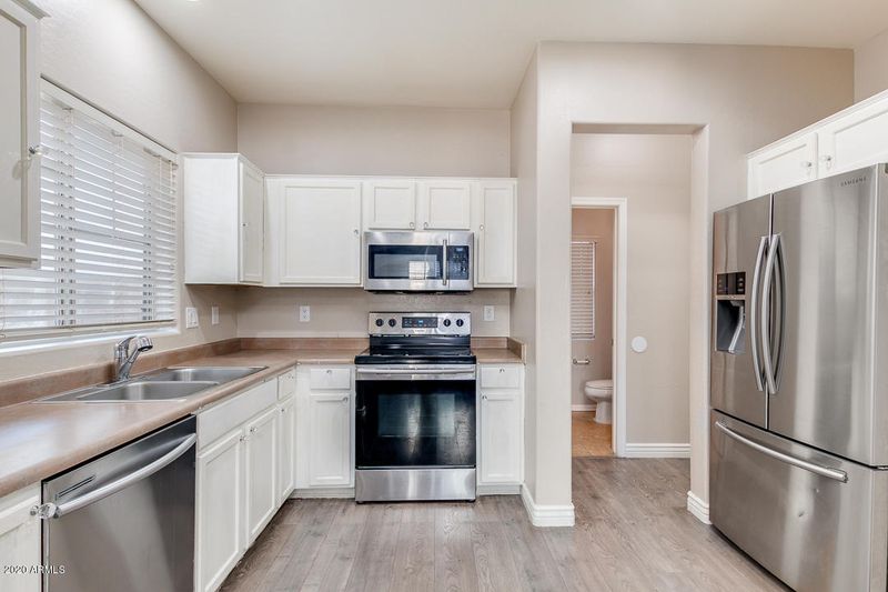 4622 E Laurel Ct, Gilbert, AZ 85234