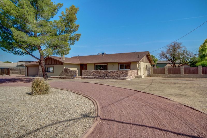 4622 W Monte Cristo Ave, Glendale, AZ 85306