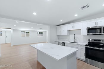 4623 Devonshire Ave, Phoenix, AZ 85018