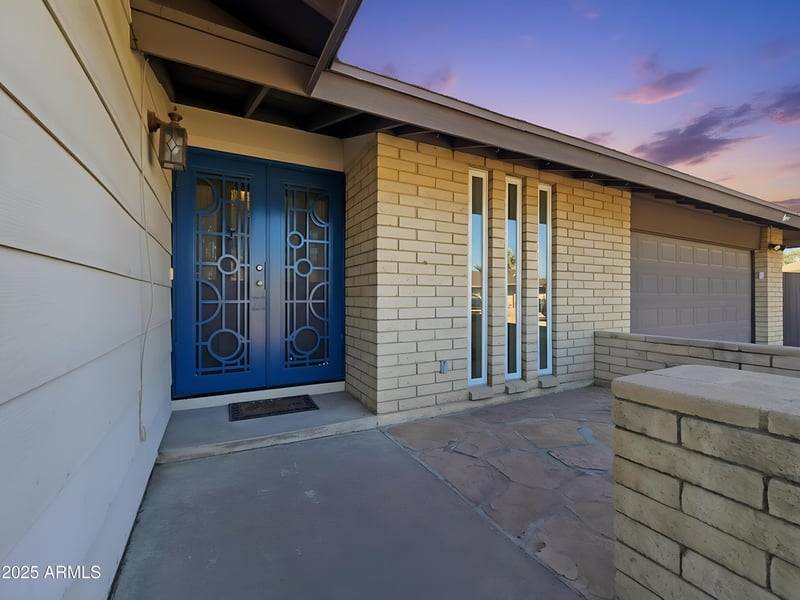 4623 Echo Ln, Glendale, AZ 85302