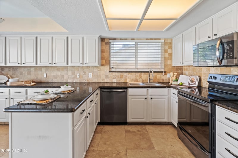 4624 Chicago St, Chandler, AZ 85226