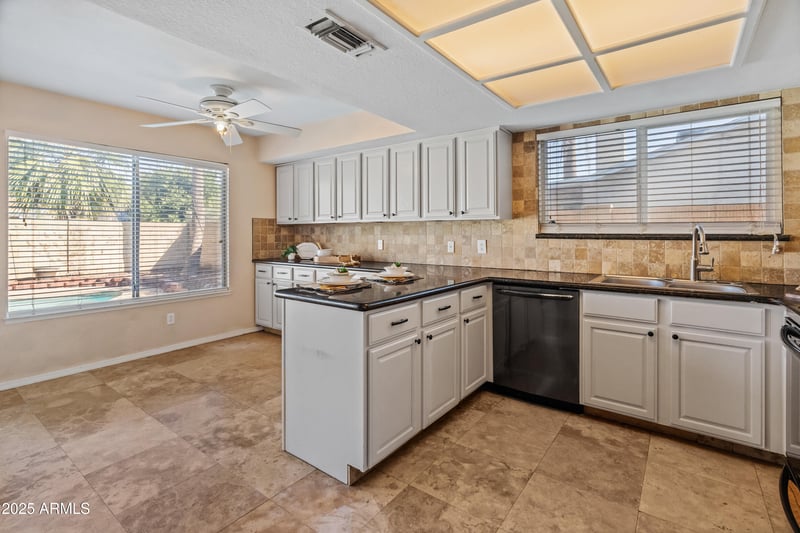 4624 Chicago St, Chandler, AZ 85226