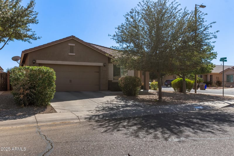 4625 Crescent Rd, Queen Creek, AZ 85144