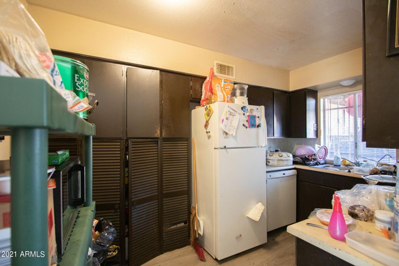 4625 W Thomas Rd #143, Phoenix, AZ 85031