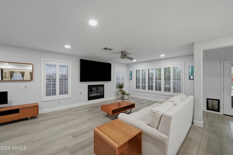 4626 E Adobe Dr, Phoenix, AZ 85050