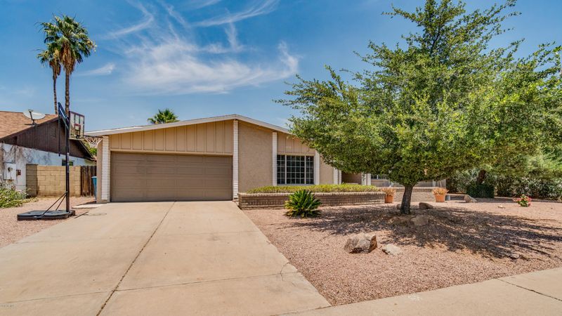 4626 E Paradise Ln, Phoenix, AZ 85032