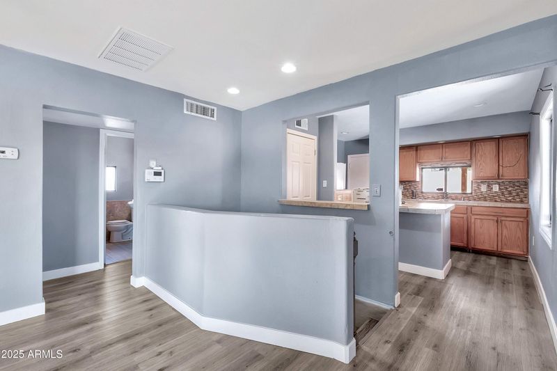 4626 S 8th St, Phoenix, AZ 85040