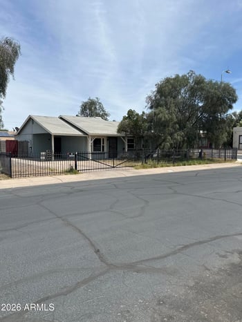 4627 Hanna Dr, Tempe, AZ 85282