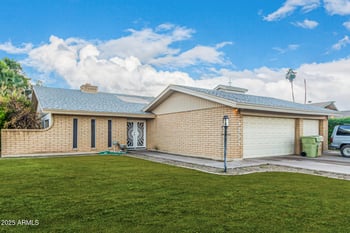 4627 Lane Ave, Glendale, AZ 85301