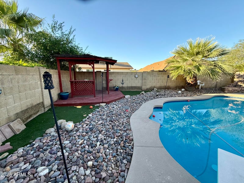 4628 Kings Ave, Glendale, AZ 85306