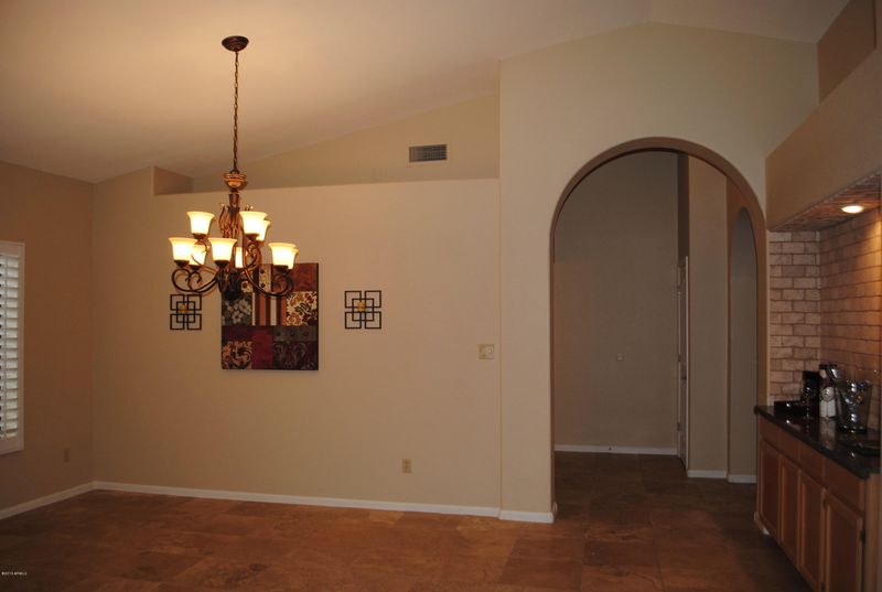 4628 W Misty Willow Ln, Glendale, AZ 85310