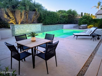 4628 Whispering Wind Dr, Glendale, AZ 85310