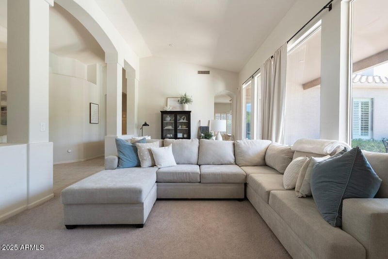 4628 Whispering Wind Dr, Glendale, AZ 85310