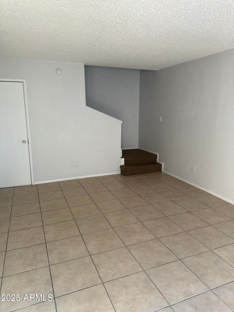 4628 Wood St, Phoenix, AZ 85040