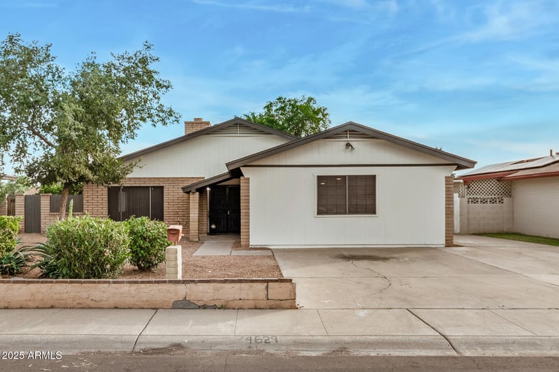 4629 Myrtle Ave, Glendale, AZ 85301