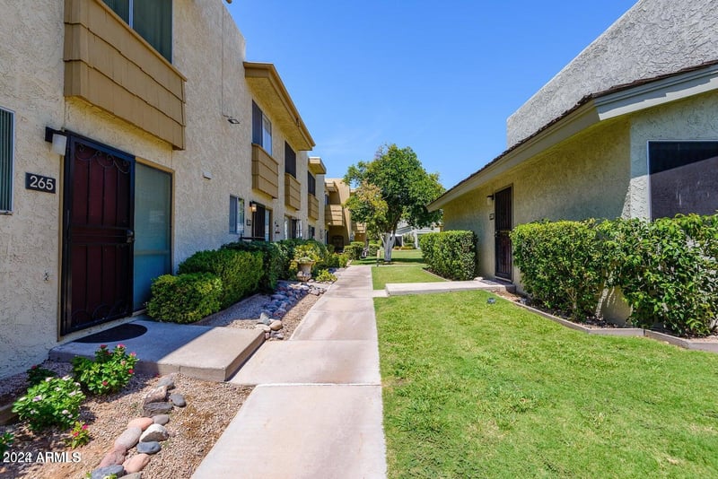 4630 68th St #248, Scottsdale, AZ 85251