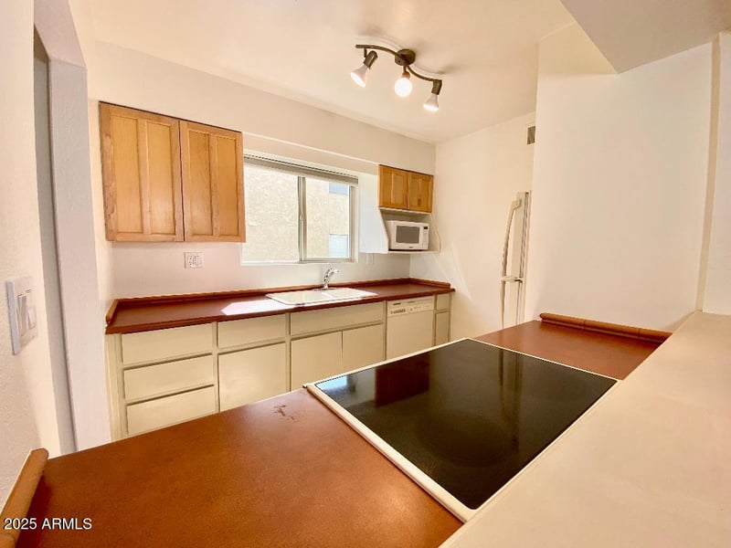 4630 68th St #253, Scottsdale, AZ 85251