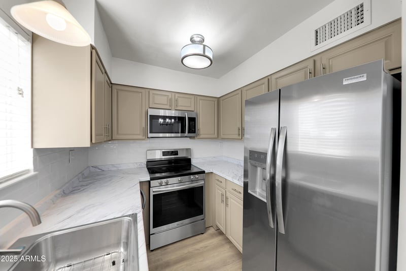 4630 68th St #280, Scottsdale, AZ 85251