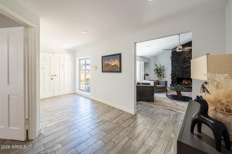 4630 E Palo Verde Dr, Phoenix, AZ 85018