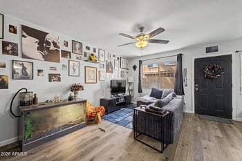 4630 E Pueblo Ave, Phoenix, AZ 85040