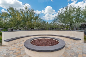 4630 Navigator Ln, Phoenix, AZ 85050