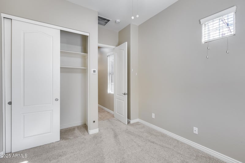 4630 Navigator Ln, Phoenix, AZ 85050