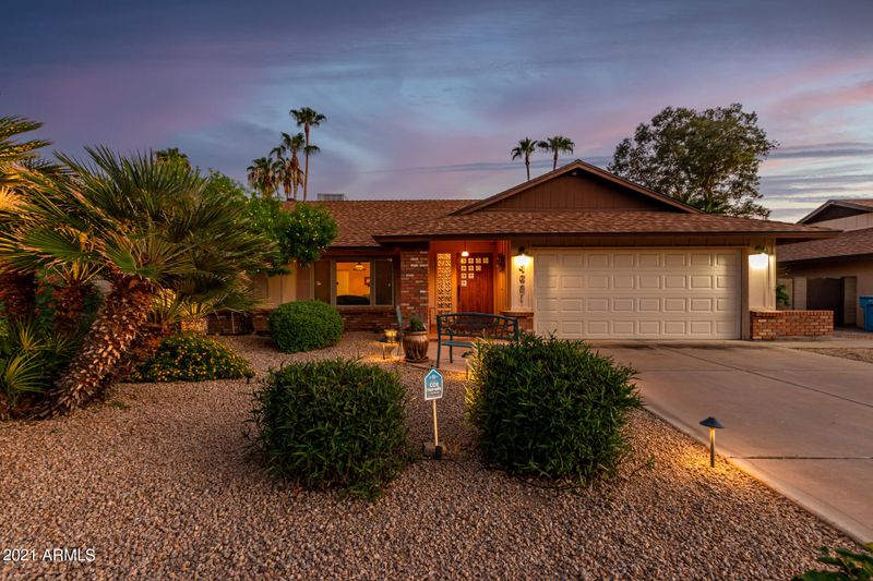 4631 E Beverly Ln, Phoenix, AZ 85032
