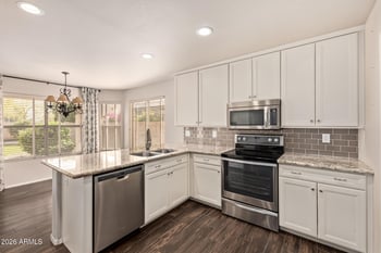 4631 Lone Cactus Dr, Phoenix, AZ 85050