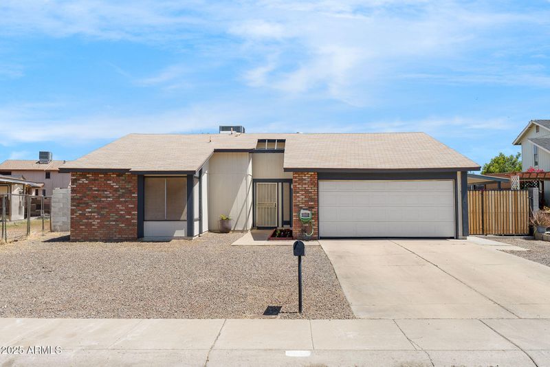 4631 N 77th Dr, Phoenix, AZ 85033