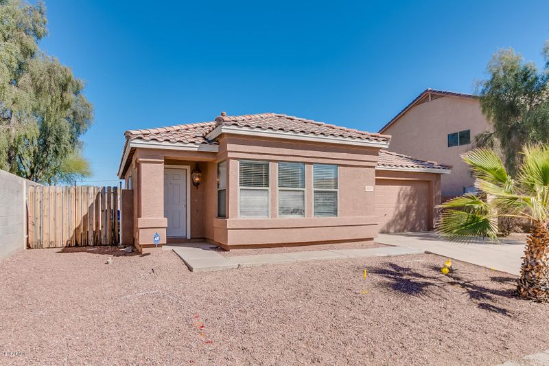 4631 N 91st Dr, Phoenix, AZ 85037
