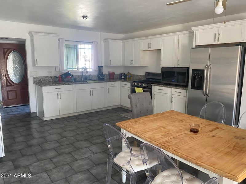 4631 W Claremont St, Glendale, AZ 85301