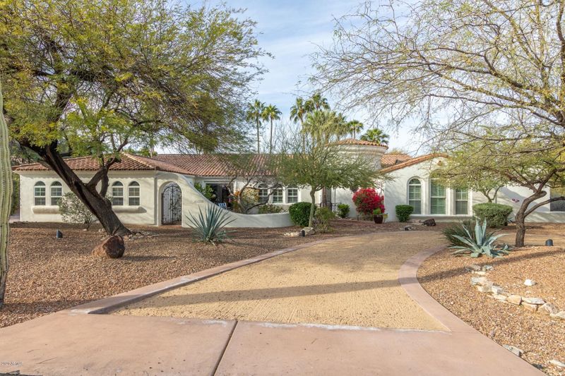 4632 E Sunset Dr, Phoenix, AZ 85028