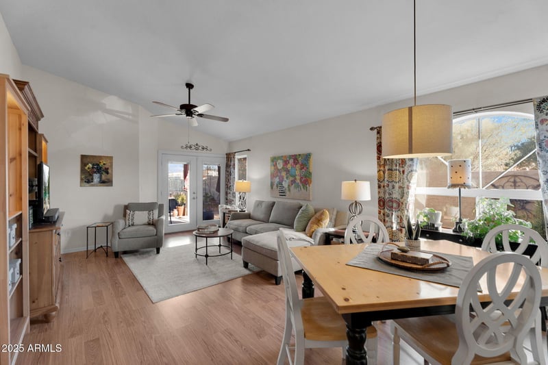 4632 Shomi St, Phoenix, AZ 85044