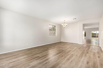 4633 Gleneagle Dr, Chandler, AZ 85249