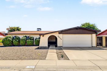 4633 W Lawrence Ln, Glendale, AZ 85302