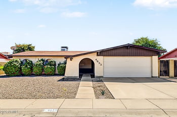 4633 W Lawrence Ln, Glendale, AZ 85302