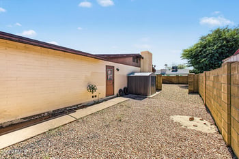 4633 W Lawrence Ln, Glendale, AZ 85302