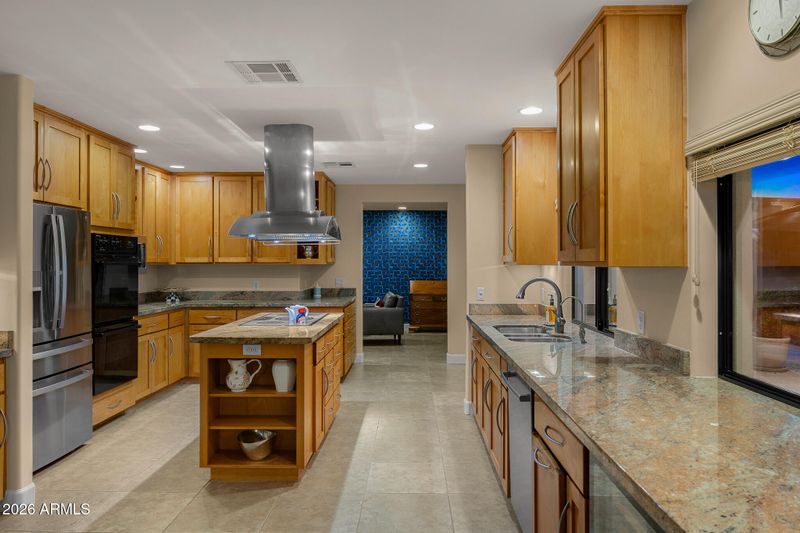 4634 E Mountain View Rd, Phoenix, AZ 85028